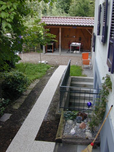 Weg Gartenhaus